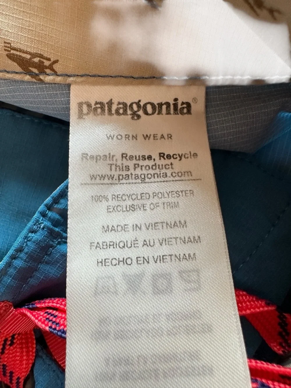 Patagonia Stretch Planing Board Shorts Blue Red Floral Surf Swim 9